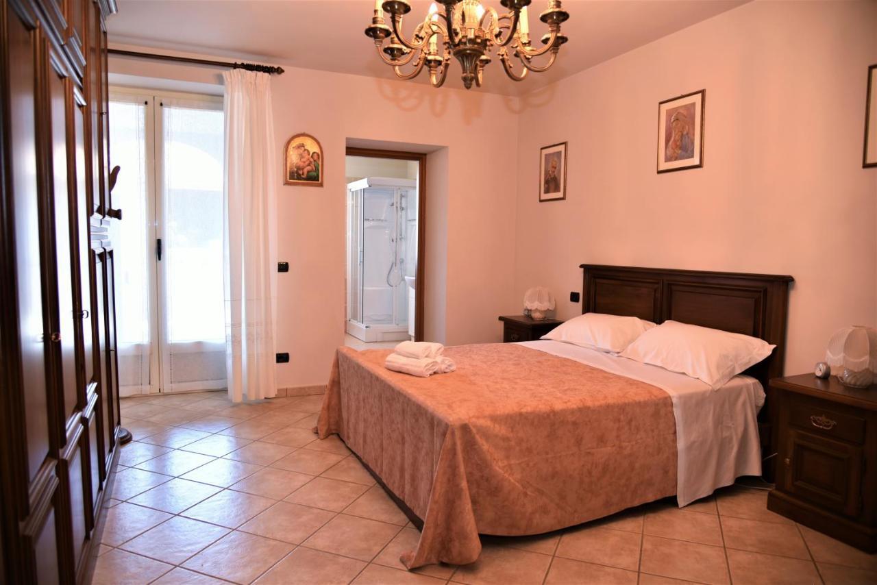 A Casa Di Anna Apartment La Morra Exterior photo